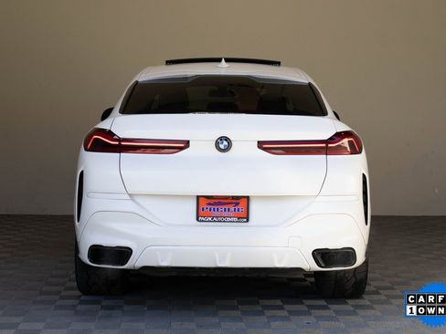 Used 2022 BMW X6 M50i w/ Premium Package image 10