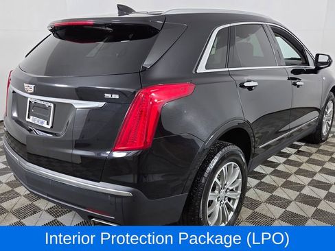 Used 2018 Cadillac XT5 Luxury w/ Driver Awareness Package image 9