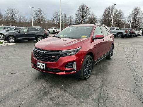 Used 2024 Chevrolet Equinox RS image 4