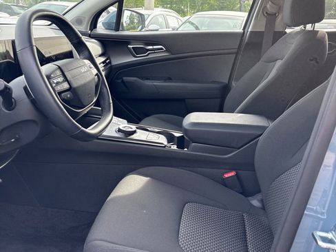 Used 2026 Kia Sportage S AWD/4WD image 2