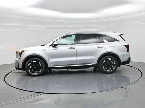 Used 2025 Kia Sorento SX Prestige AWD/4WD image 32