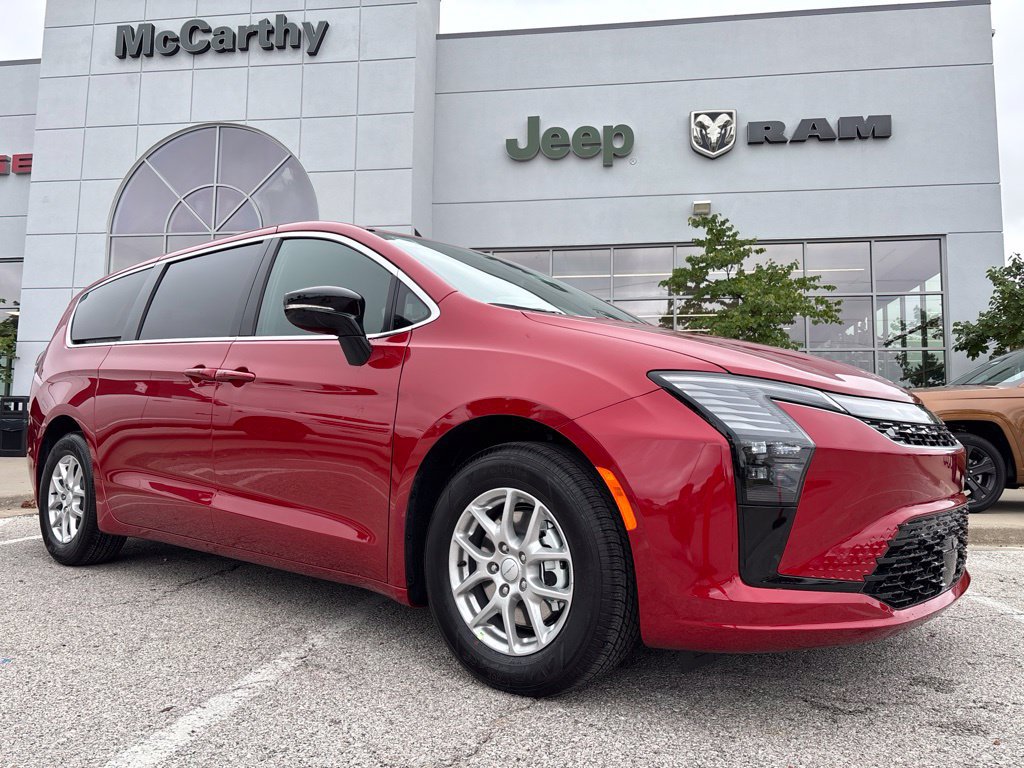 New 2027 Chrysler Pacifica Select FWD image 1