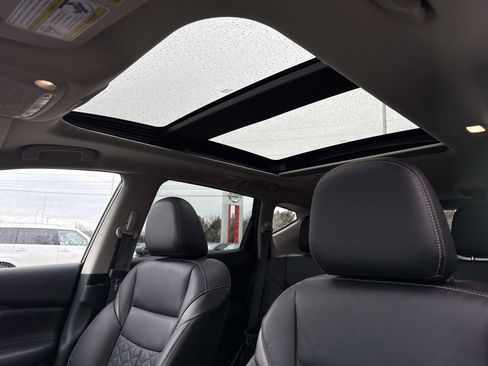 Used 2024 Nissan Murano Platinum w/ Cargo Package image 9