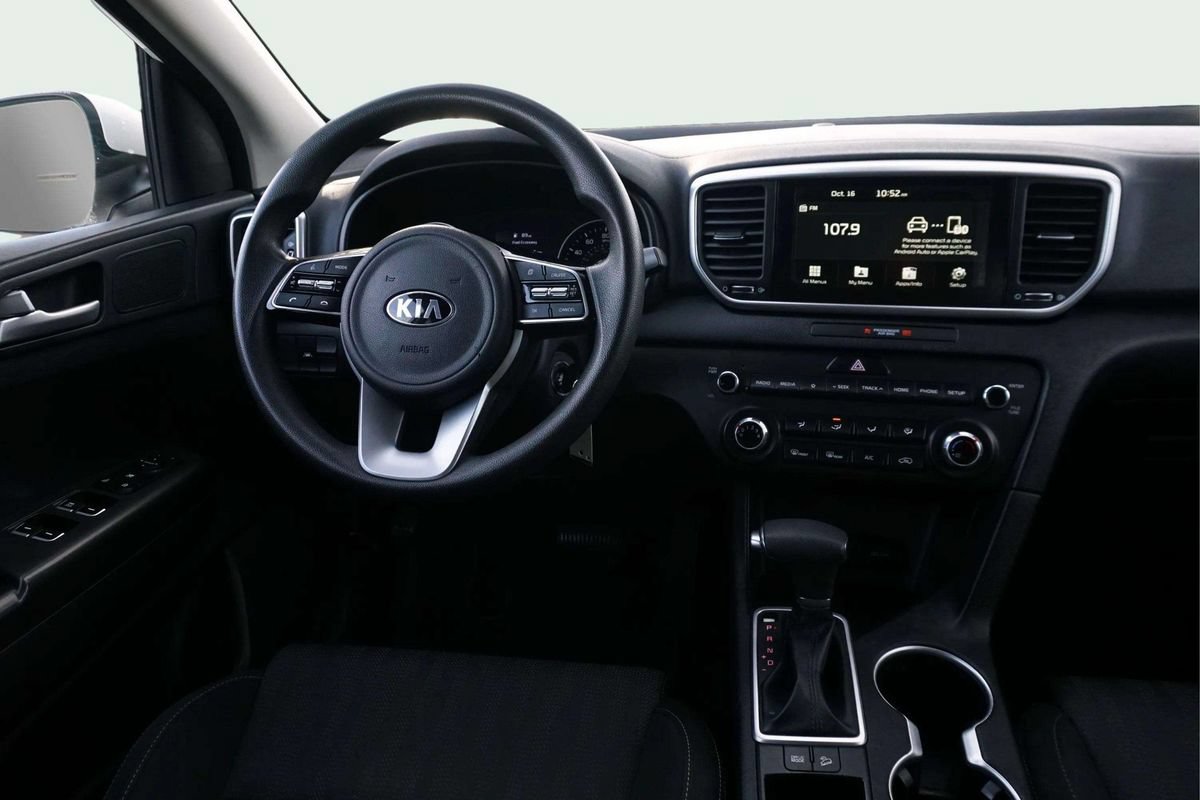 Used 2021 Kia Sportage LX FWD image 19