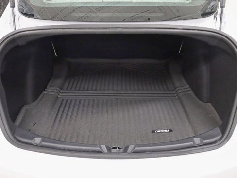 Used 2020 Tesla Model 3 Performance image 38