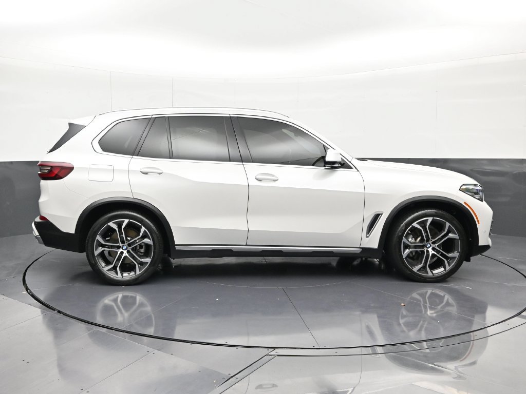 Used 2023 BMW X5 sDrive40i w/ Parking Assistance Package RWD image 6