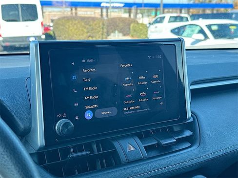 Used 2023 Toyota RAV4 LE image 13