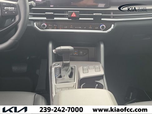 New 2026 Kia Sportage EX FWD image 19