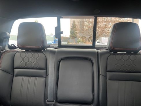 Used 2023 Nissan Frontier PRO-4X w/ Pro-4X Premium Package image 11