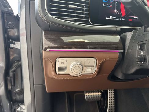 Certified 2024 Mercedes-Benz GLE 53 AMG 4MATIC image 34