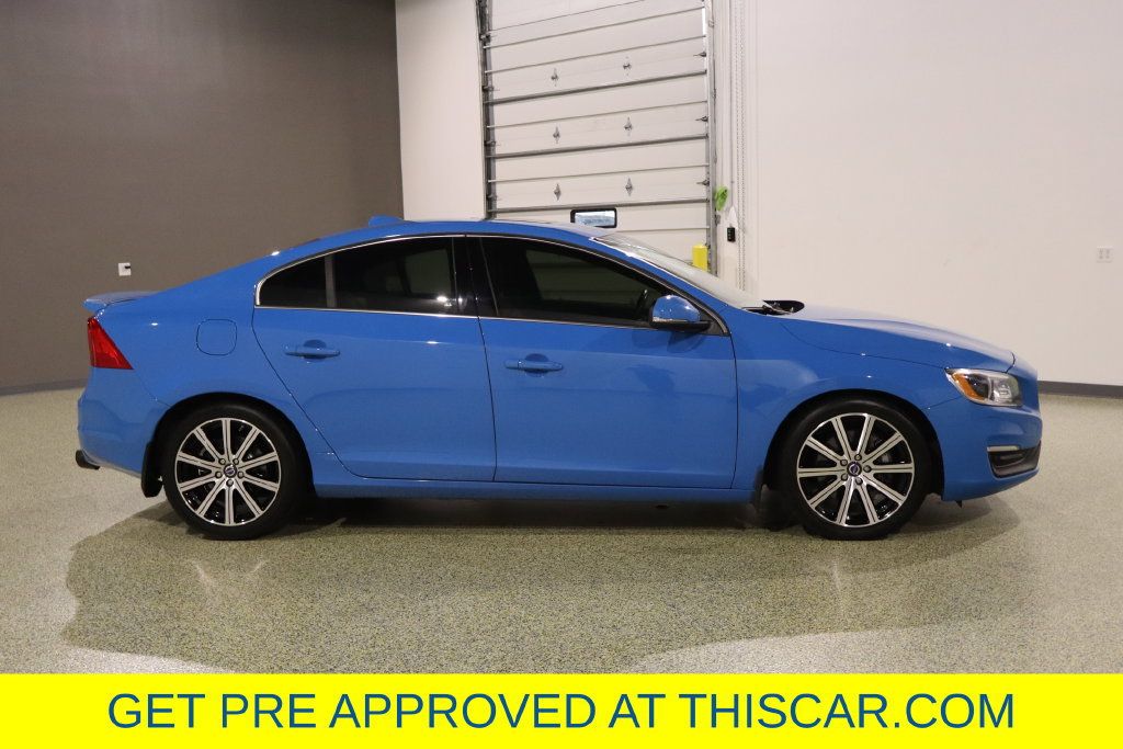 Used 2015 Volvo S60 T6 FWD image 11