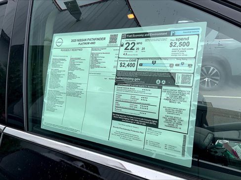 New 2025 Nissan Pathfinder Platinum w/ Black Appearance Package image 24