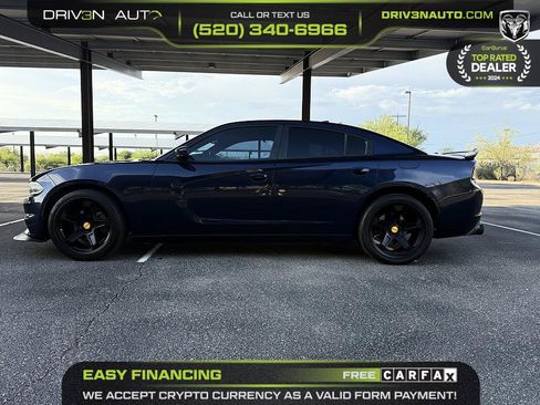 Used 2015 Dodge Charger SXT w/ Plus Group RWD image 4