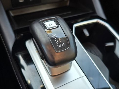 Used 2025 Mitsubishi Outlander SE AWD/4WD image 26