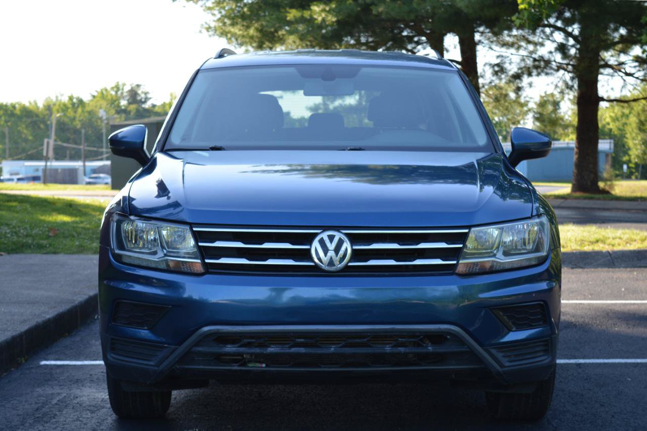 Used 2019 Volkswagen Tiguan SE AWD/4WD image 2