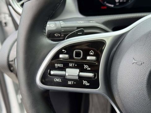 Used 2021 Mercedes-Benz CLA 250 4MATIC image 21