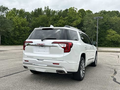 Used 2023 GMC Acadia Denali w/ Denali Ultimate Package AWD/4WD image 14