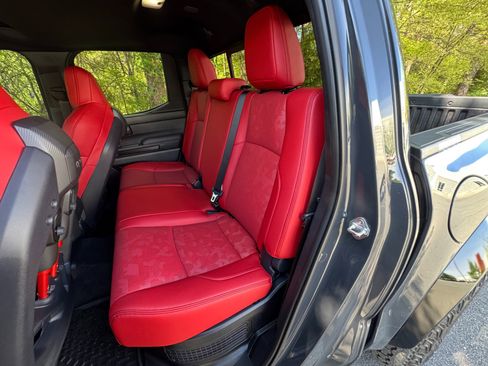 Used 2025 Toyota Tacoma TRD Pro image 49