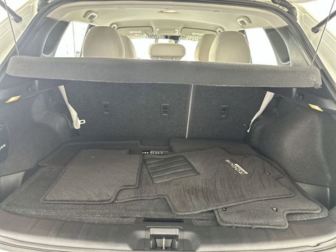 Used 2020 Nissan Rogue Sport SV FWD image 25
