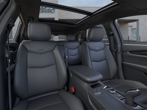 New 2025 Cadillac XT5 Sportv image 16