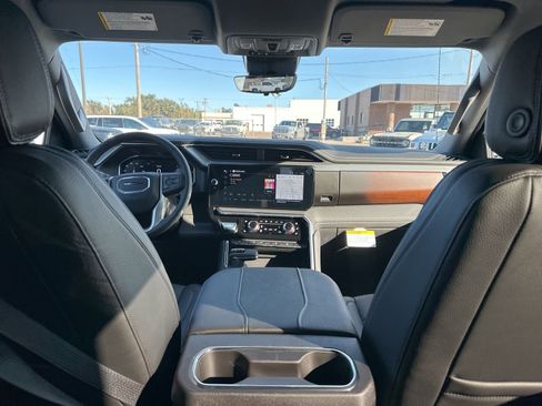 New 2026 GMC Sierra 1500 Denali w/ Technology Package image 27