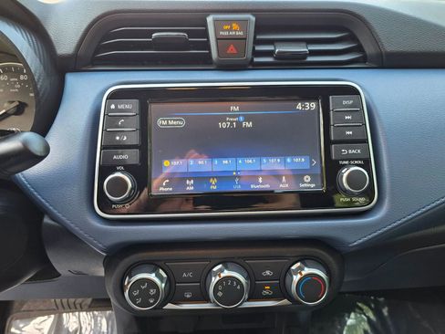 Used 2025 Nissan Versa SV w/ Trunk Package image 13