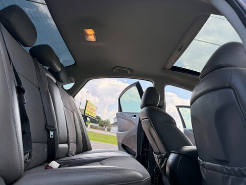 Used 2013 Hyundai Sonata SE w/ Navigation & Sunroof Pkg image 18