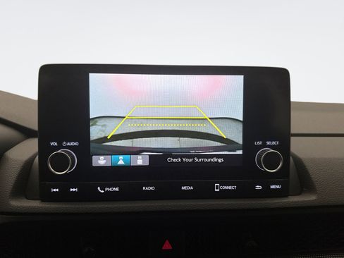 Used 2024 Honda CR-V LX image 15