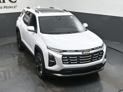 New 2026 Chevrolet Equinox LT w/ LPO, Floor Liner Package FWD image 25
