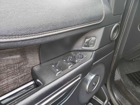 Used 2020 Ford Expedition Limited AWD/4WD image 12