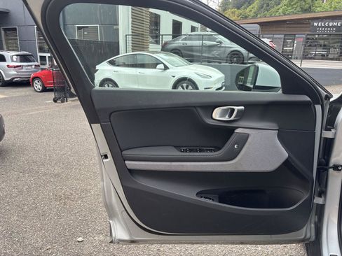 Used 2023 Polestar Polestar 2 w/ Pilot Pack AWD/4WD image 5