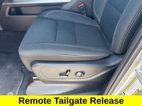 Used 2025 RAM 1500 Big Horn AWD/4WD image 19