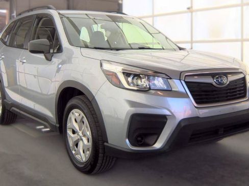 Used 2019 Subaru Forester w/ Alloy Wheel Package AWD/4WD image 4