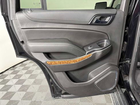 Used 2019 Chevrolet Tahoe Premier image 21