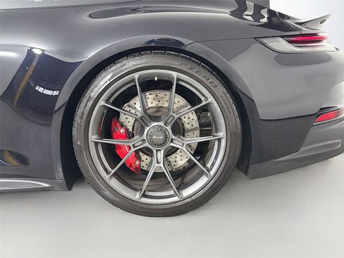 Certified 2022 Porsche 911 GT3 RWD image 12