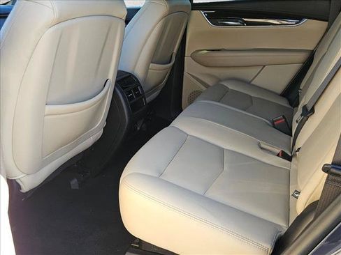 Used 2018 Cadillac XT5 FWD w/ LPO, Wheel Lock Package image 25