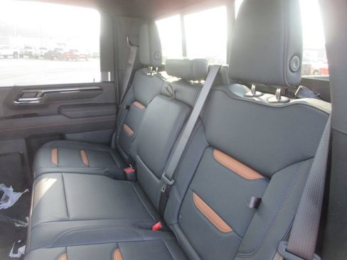 New 2026 GMC Sierra 2500 AT4 w/ AT4 Premium Plus Package AWD/4WD image 13