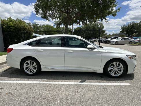 Used 2020 Honda Accord LX image 10