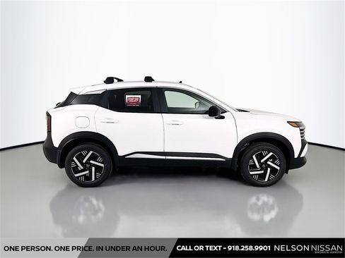 New 2026 Nissan Kicks SV w/ SV Premium Package image 4