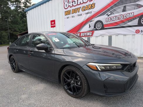 Used 2025 Honda Civic Sport image 1