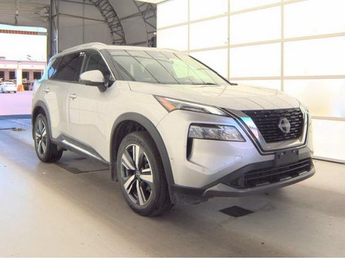 Used 2023 Nissan Rogue SL w/ SL Premium Package AWD/4WD image 4