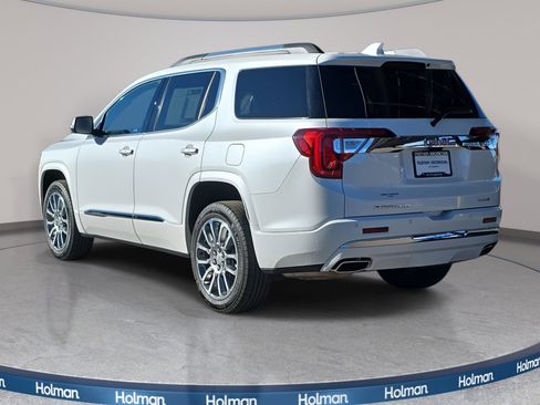 Used 2023 GMC Acadia Denali w/ Denali Technology Package image 5