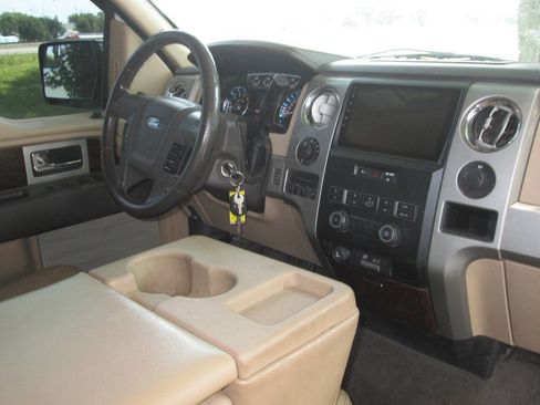 Used 2012 Ford F150 Lariat w/ Lariat Chrome Pkg AWD/4WD image 25