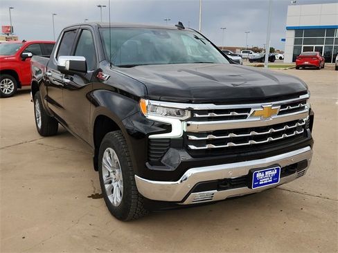 New 2026 Chevrolet Silverado 1500 LTZ w/ Z71 Off-Road Package image 6