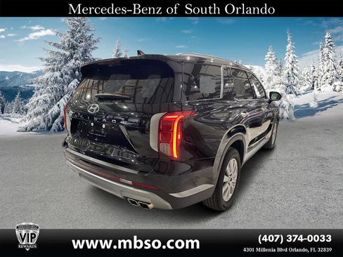 Used 2024 Hyundai Palisade SEL FWD image 13