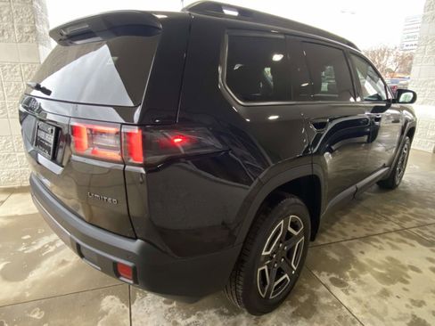 New 2026 Jeep Cherokee Limited image 7