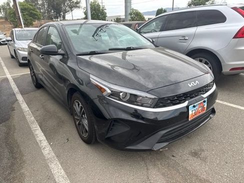 Used 2024 Kia Forte LXS FWD image 1