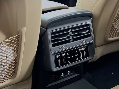 New 2025 Audi Q7 3.0T Premium Plus image 25