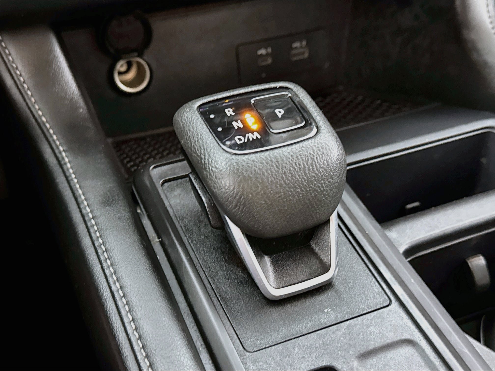 Used 2024 Nissan Pathfinder S AWD/4WD image 18