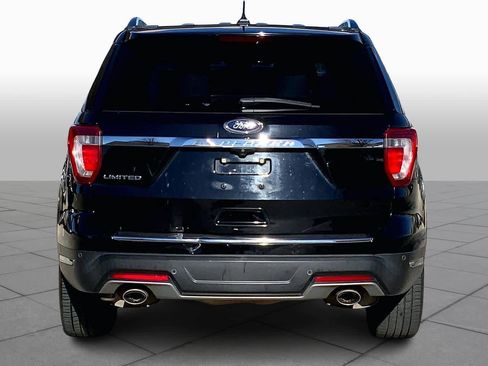 Used 2018 Ford Explorer Limited w/ Equipment Group 301A image 4